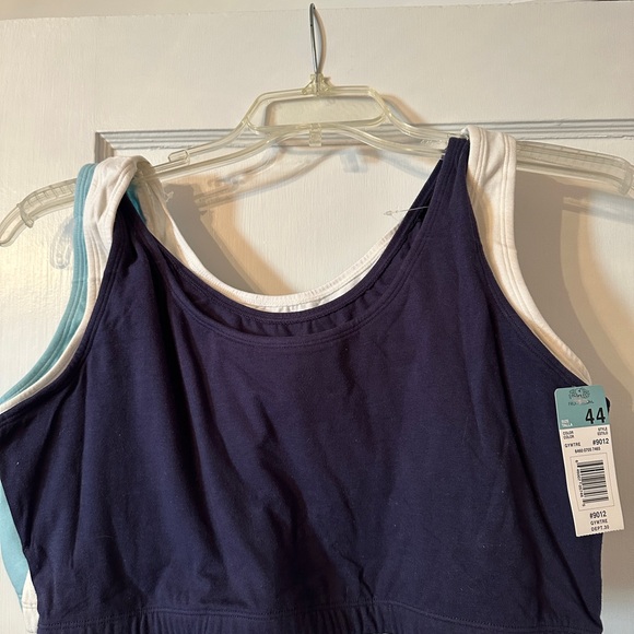 Fruit of the Loom Tank Style Sports Bra 3-Pack (Style 9012) NWT - Picture 2 of 7